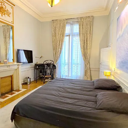 Vendome Апартаменты